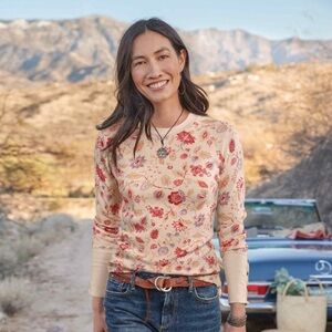 SUNDANCE floral sketch thermal Natural florals thermal crewneck top size M